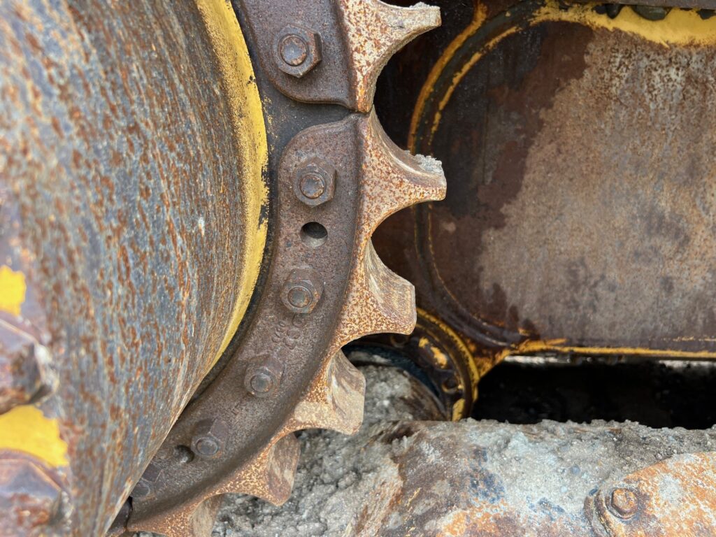 D8T